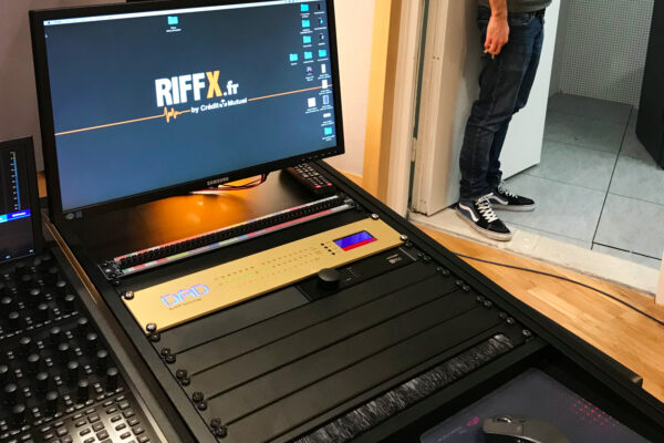 riffx-studio-ax32